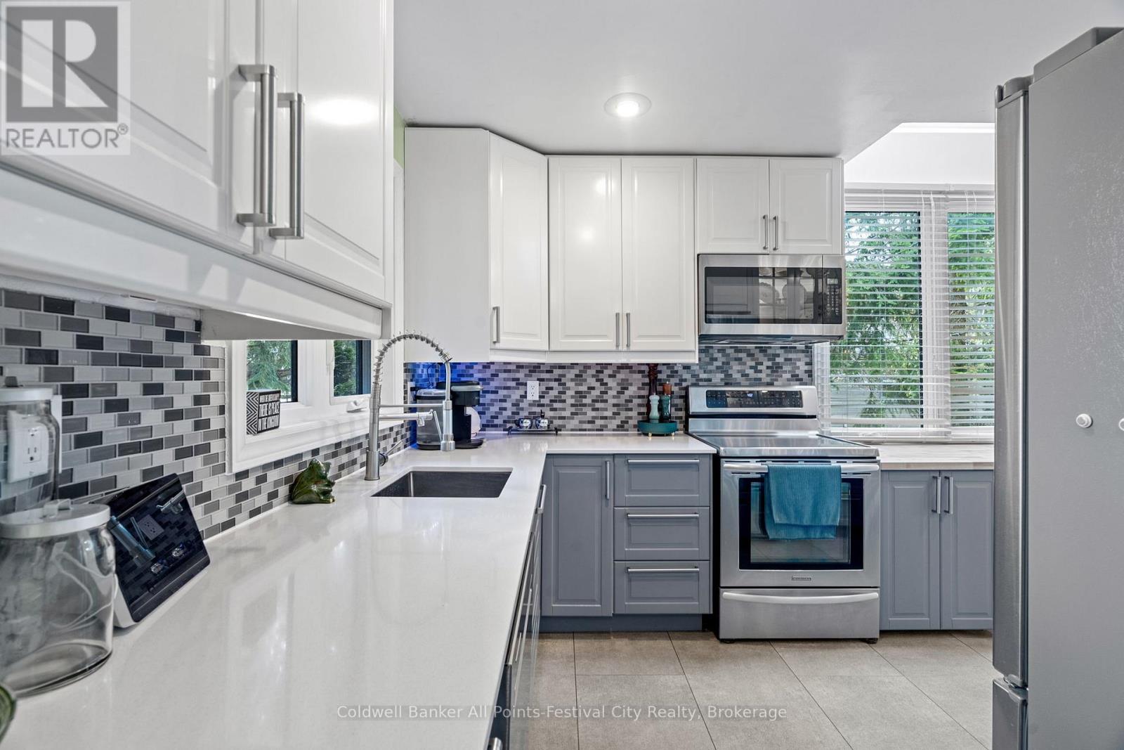 #24 - 76582 Jowett's Grove, Bluewater, Ontario  N0M 1G0 - Photo 8 - X12101335