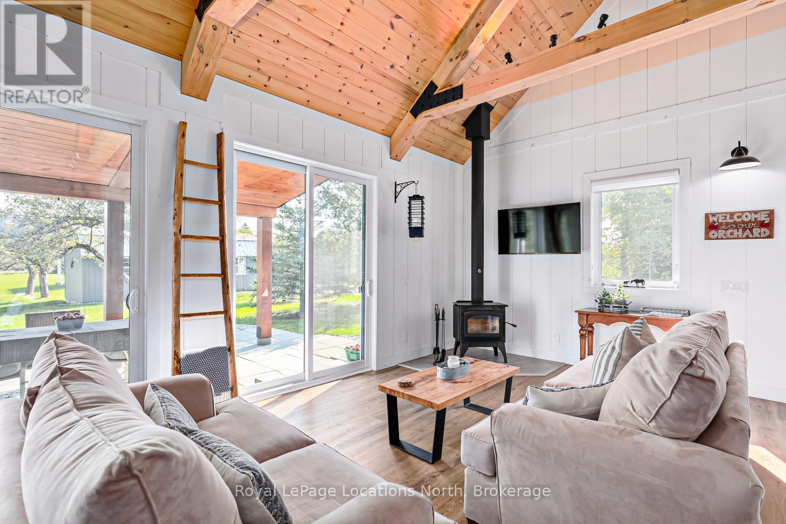 195 Centre Street, Meaford, Ontario  N4L 1E8 - Photo 19 - X12101380