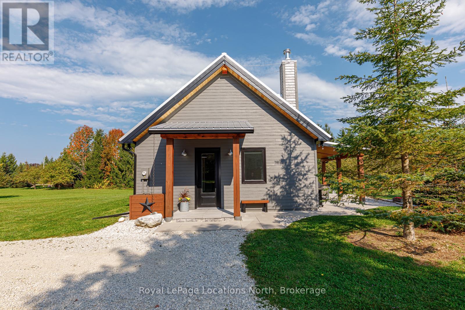 195 Centre Street, Meaford, Ontario  N4L 1E8 - Photo 7 - X12101380