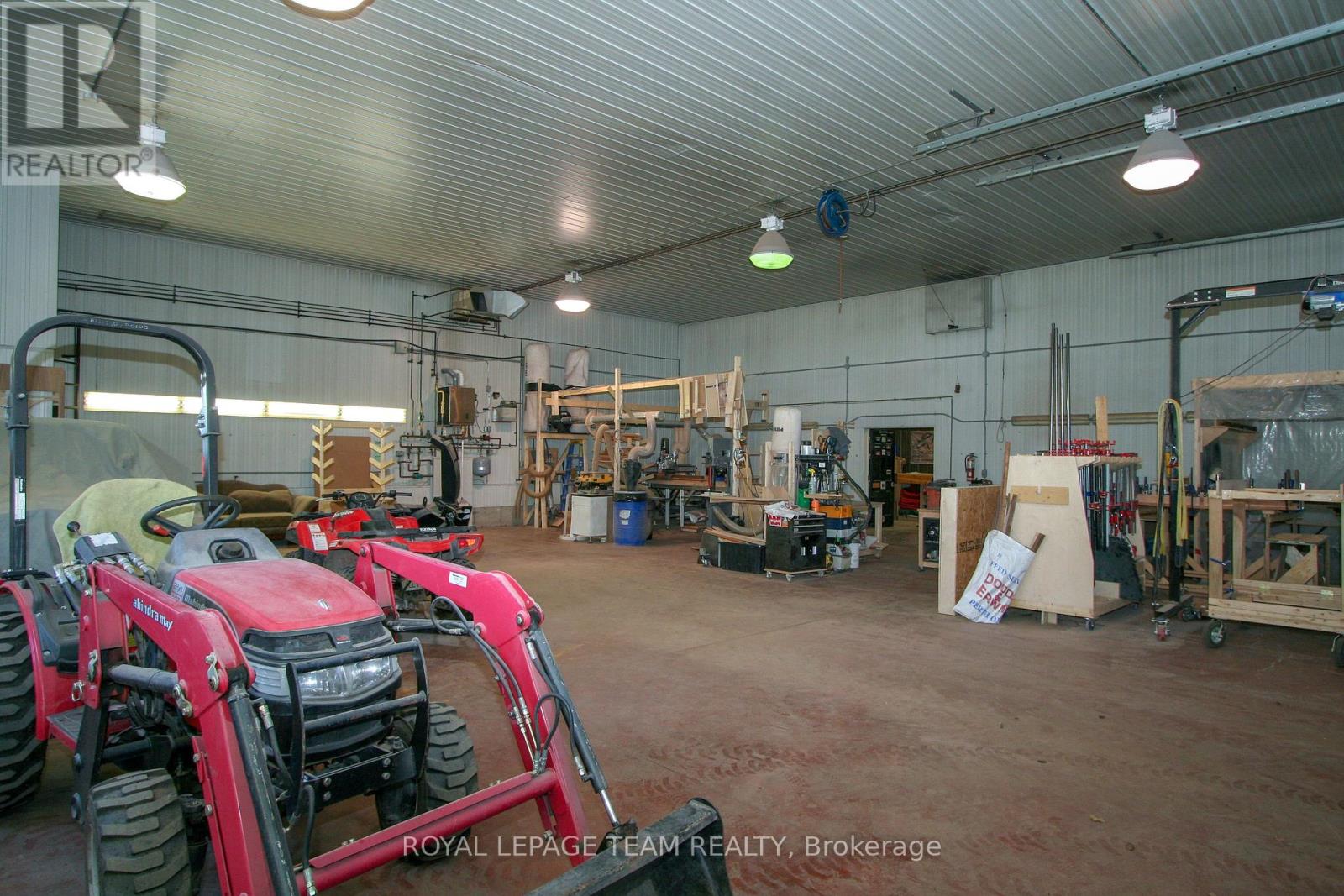 2302 9th Line Road, Ottawa, Ontario  K0A 2P0 - Photo 2 - X12101386
