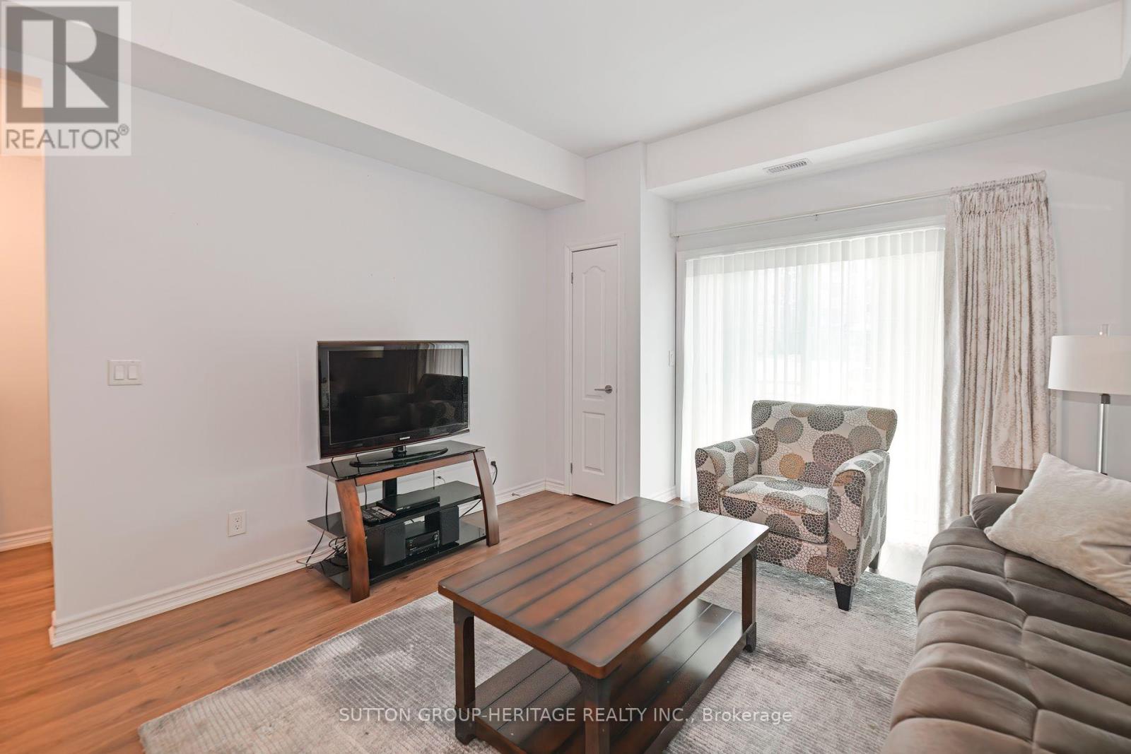 Property at 103 - 670 GORDON STREET S image 5