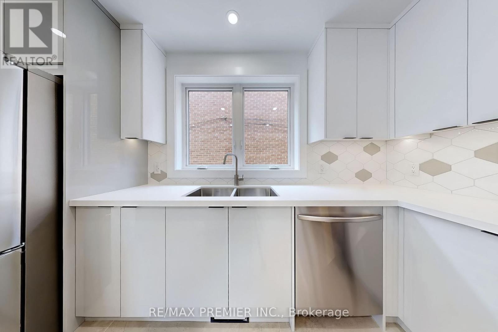 1 (Main) - 148 Lambton Avenue, Toronto, Ontario  M6N 2S9 - Photo 5 - W12100055