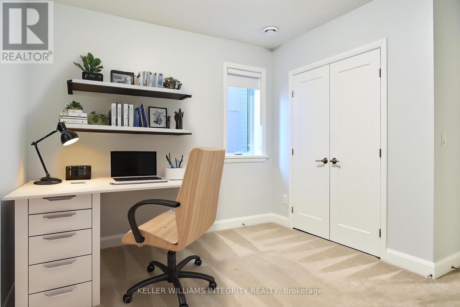 Property at 157 BOUNDSTONE WAY image 5