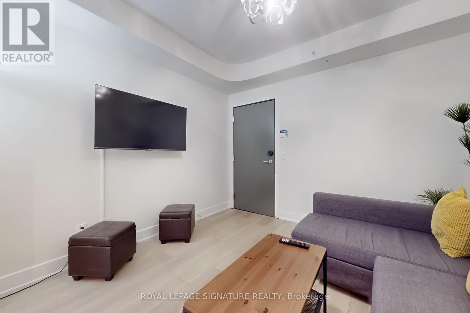 Th14 - 30 Nelson Street, Toronto, Ontario  M5V 0H5 - Photo 12 - C12101359