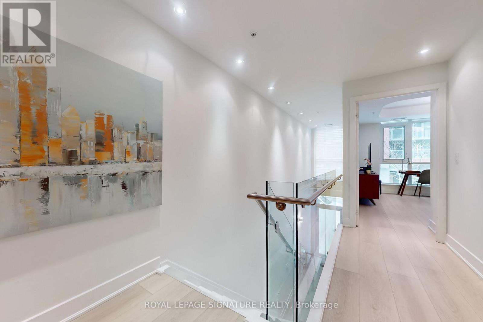Th14 - 30 Nelson Street, Toronto, Ontario  M5V 0H5 - Photo 28 - C12101359