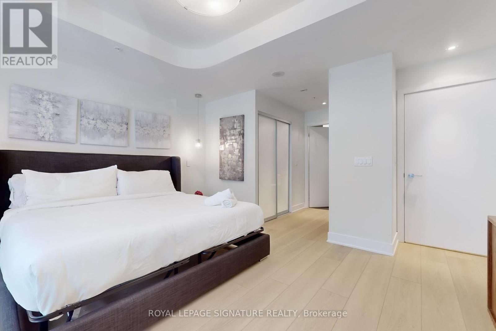 Th14 - 30 Nelson Street, Toronto, Ontario  M5V 0H5 - Photo 31 - C12101359