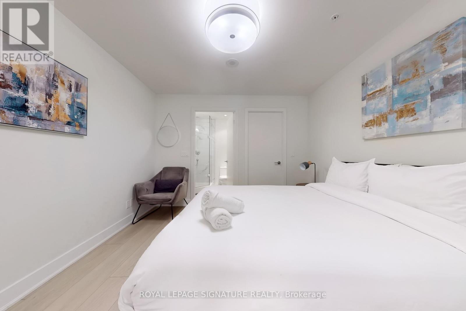Th14 - 30 Nelson Street, Toronto, Ontario  M5V 0H5 - Photo 38 - C12101359
