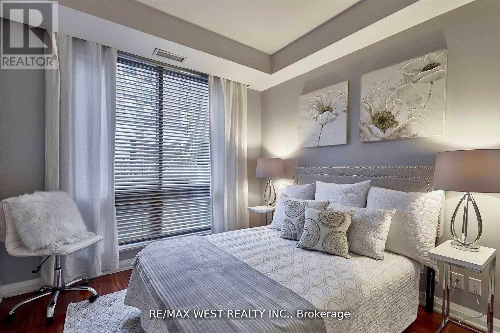 108 - 3 Mcalpine Street, Toronto, Ontario  M5R 3T5 - Photo 10 - C12101432