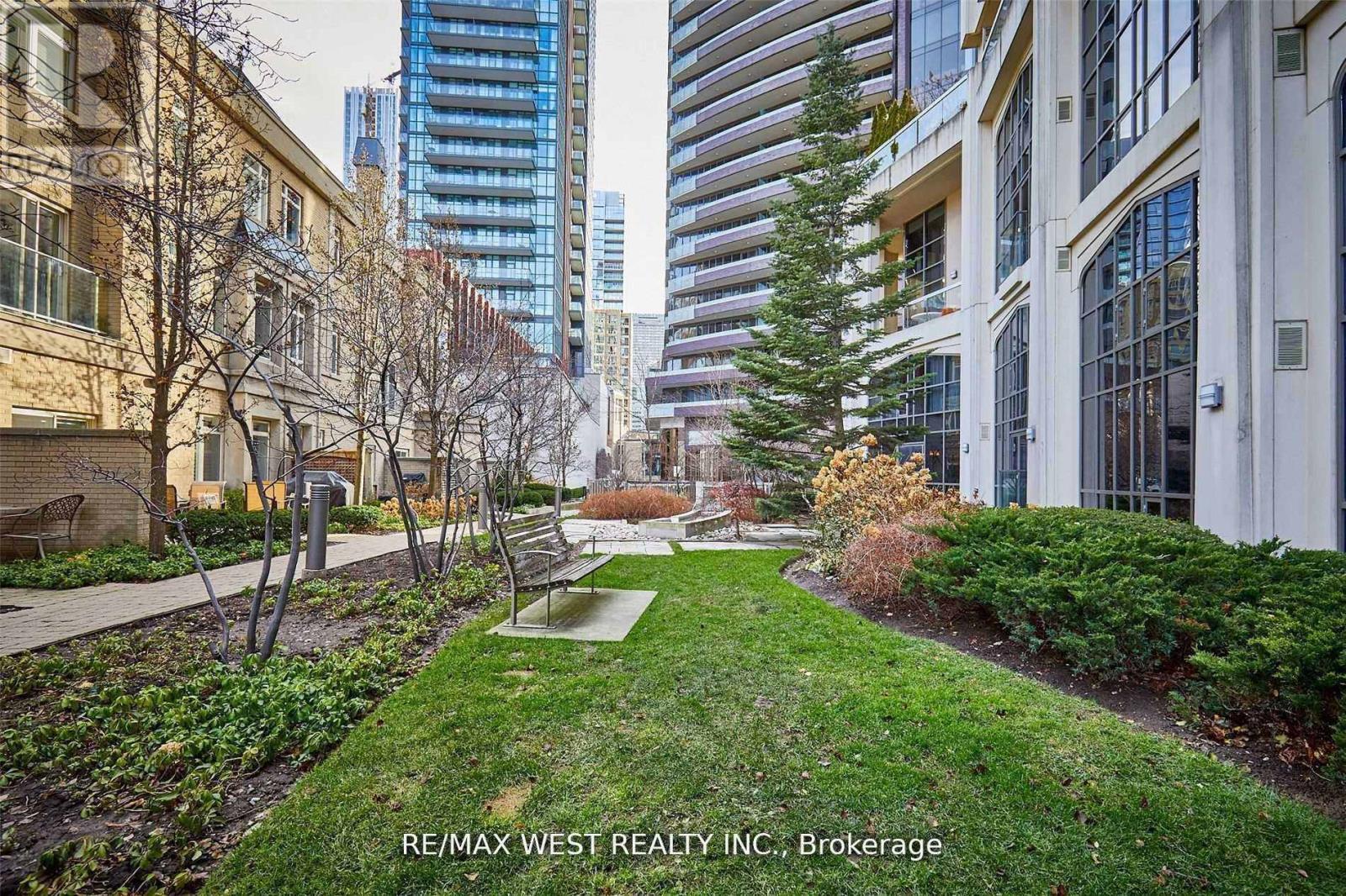 108 - 3 Mcalpine Street, Toronto, Ontario  M5R 3T5 - Photo 17 - C12101432