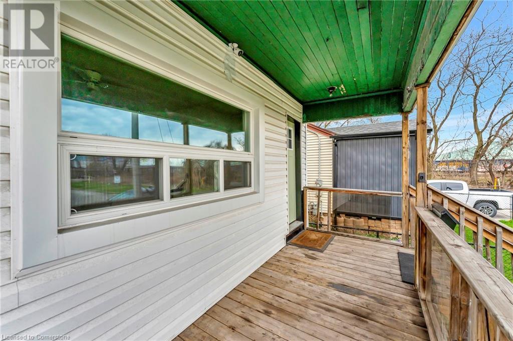 Property at 401 STRATHEARNE Avenue image 4