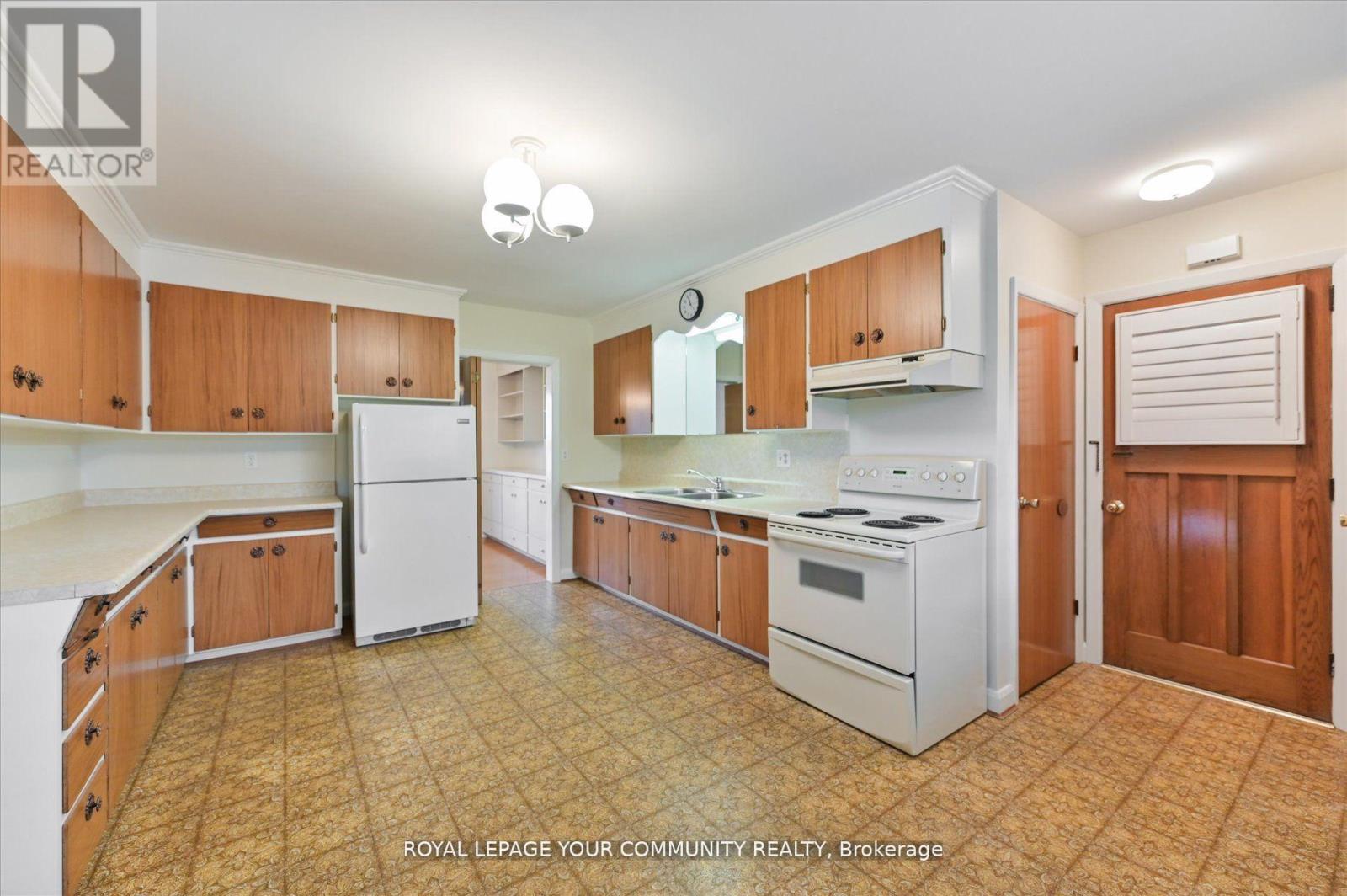 6162 Highway 9, King, Ontario  L0G 1T0 - Photo 16 - N12101314