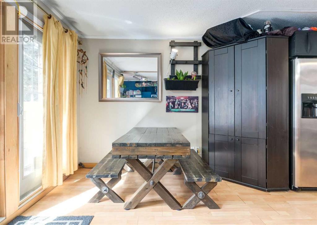 Property at 2, 97 Grier Place NE image 4