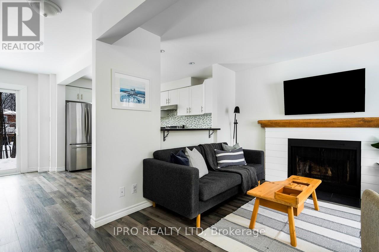 Property at 19 REID CRESCENT image 5