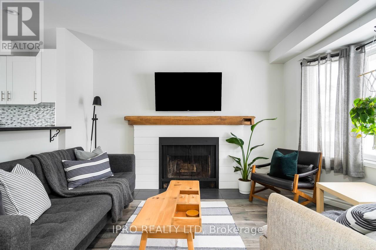 Property at 19 REID CRESCENT image 4