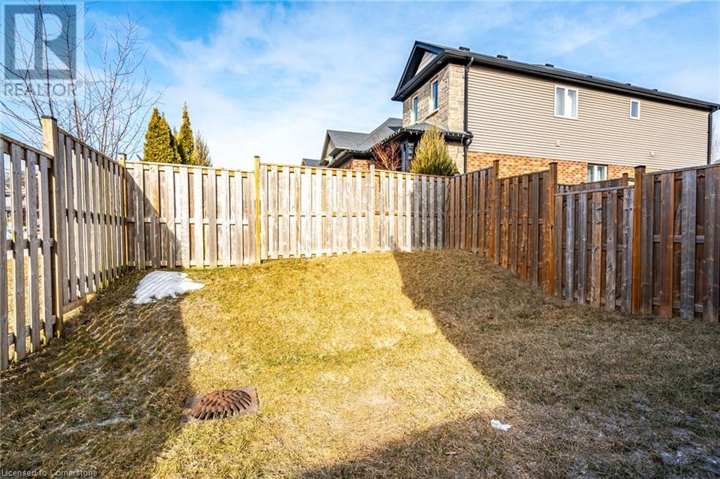 247 Festival Way Unit# 1, Binbrook, Ontario  L0R 1C0 - Photo 40 - 40720764