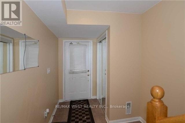 171 - 3030 Breakwater Court, Mississauga, Ontario  L5B 4N5 - Photo 2 - W12101334