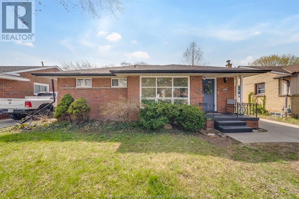 Property at 465 RIVERDALE AVENUE image 2