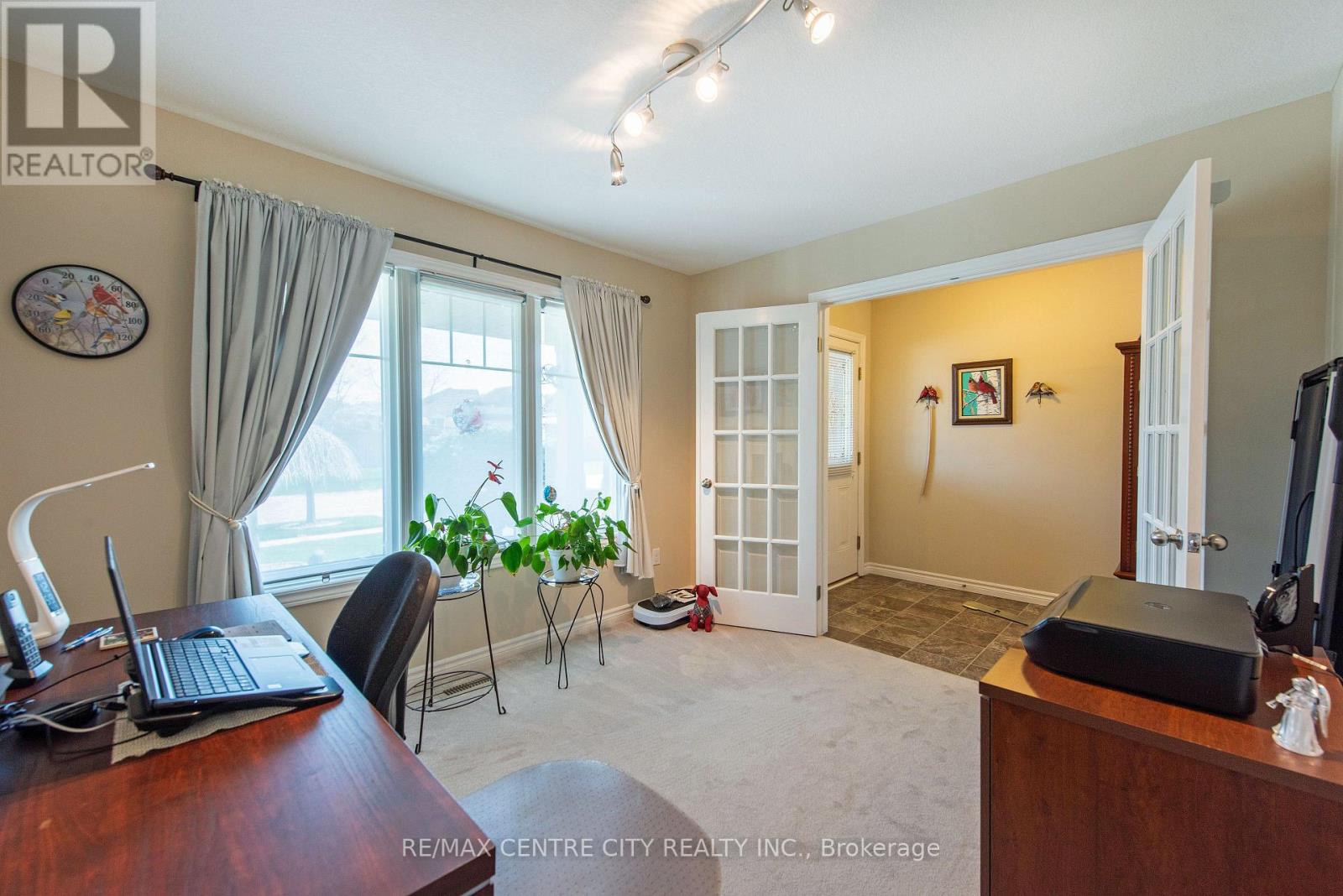 4 Harvest Court, St. Thomas, Ontario  N5R 0B8 - Photo 8 - X12101565