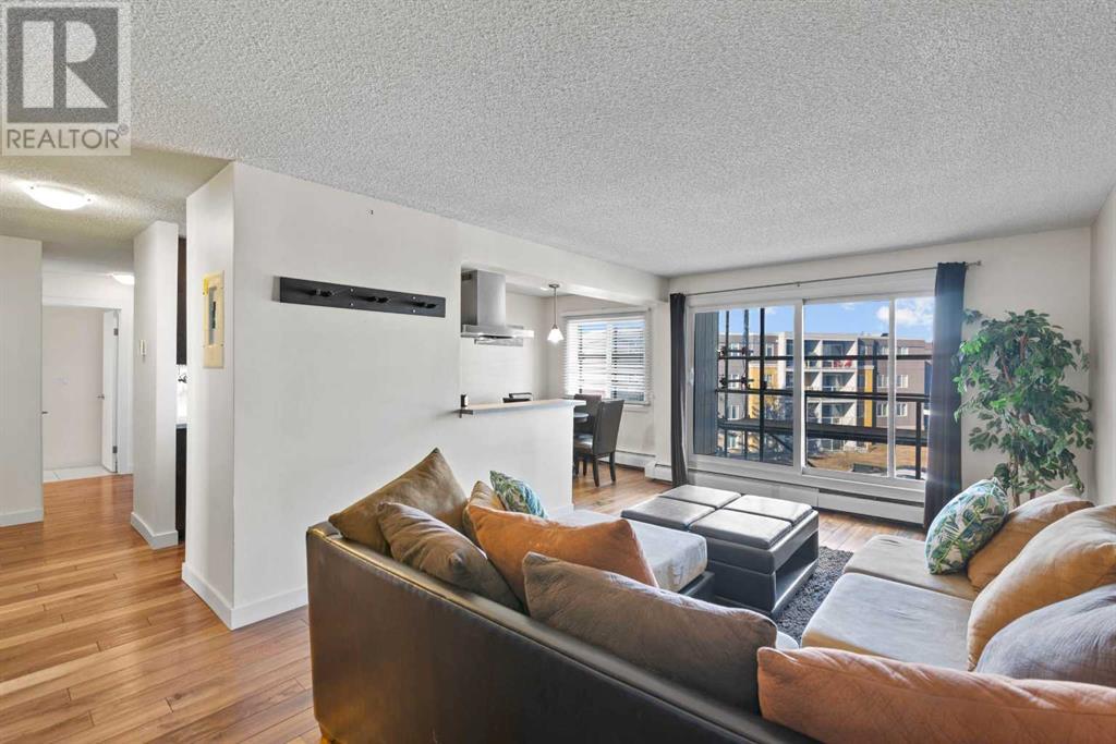 Property at 403, 4455C GREENVIEW Drive NE image 5
