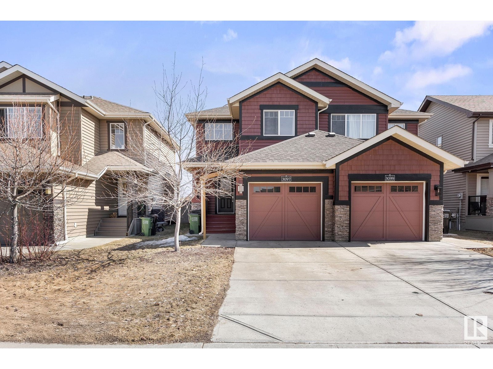Property at 3097 WHITELAW DR NW image 2