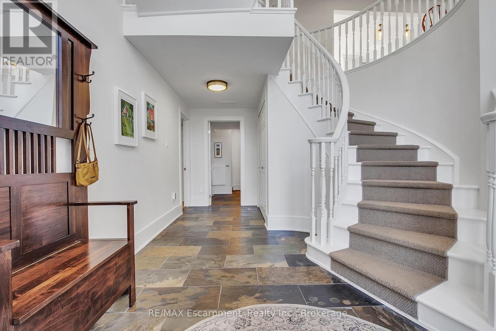 Property at 171 BLUEBELL CRESCENT image 4