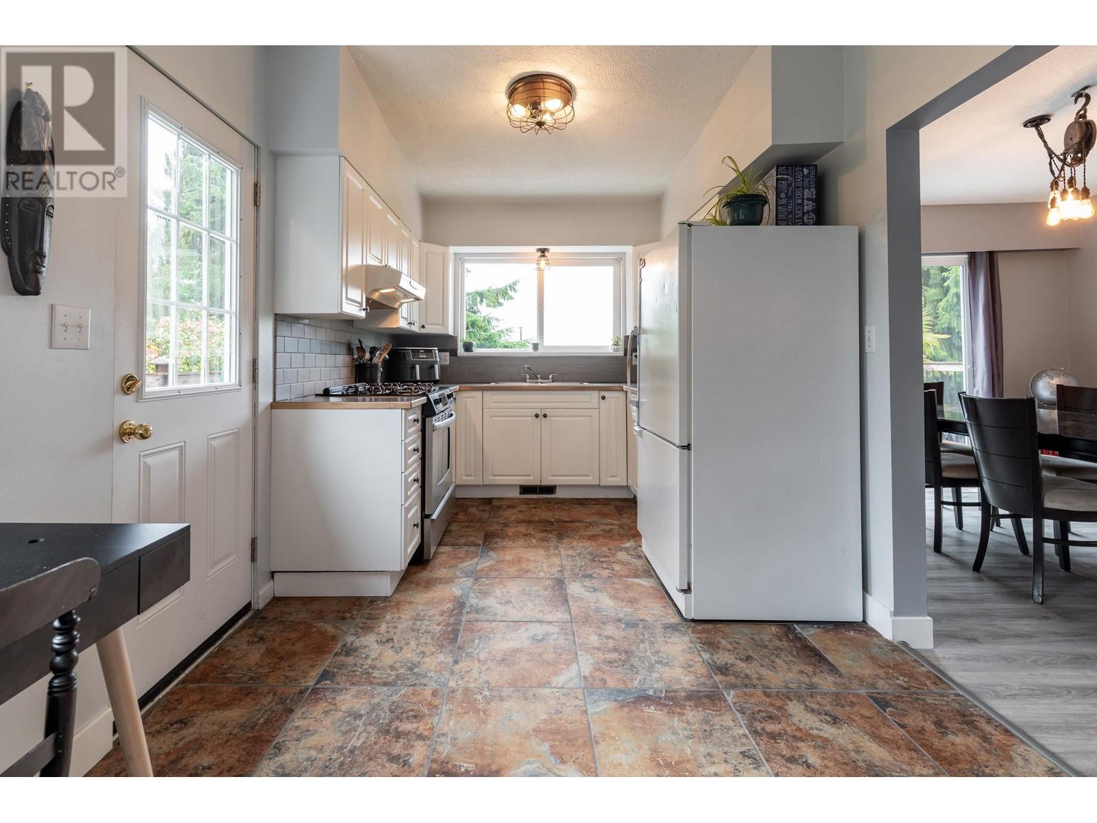 4164 Fairway Place, North Vancouver, British Columbia  V7G 1Y9 - Photo 20 - R2988345