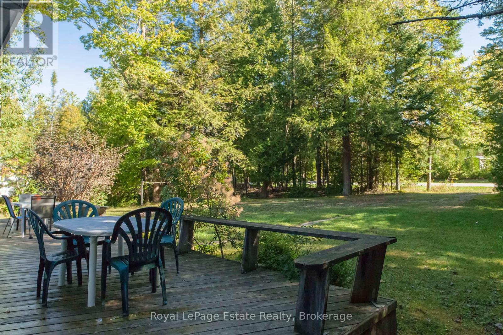 704 York Avenue, South Bruce Peninsula, Ontario  N0H 2G0 - Photo 39 - X12101346