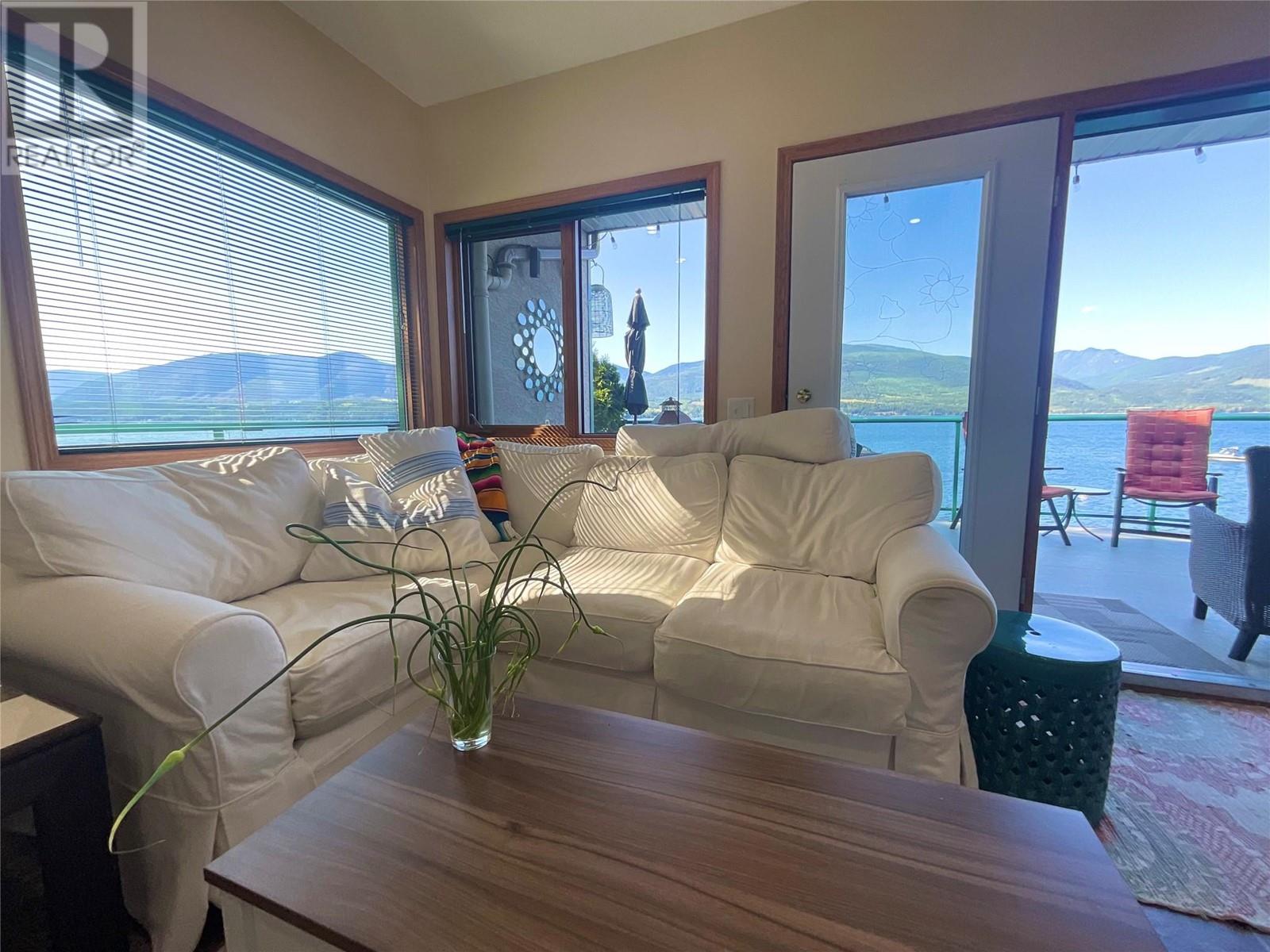 3935 Eagle Bay Rd. Road Unit# 1, Eagle Bay, British Columbia  V0E 1T0 - Photo 17 - 10341757