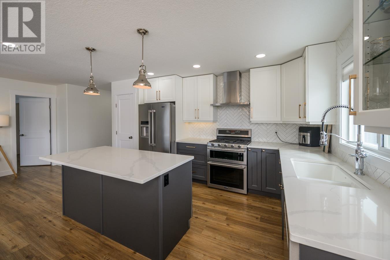 Property at 5245 GABLE PLACE image 5