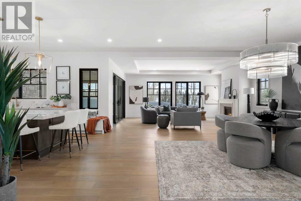 Property at 298 Bessborough Drive image 4
