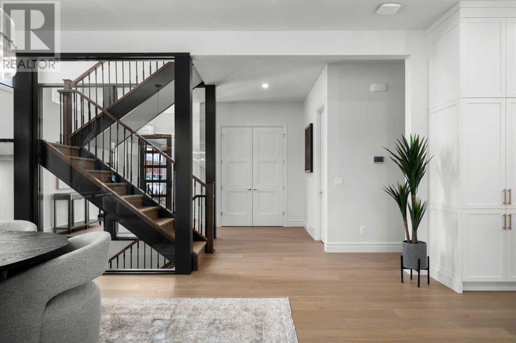 Property at 298 Bessborough Drive image 3