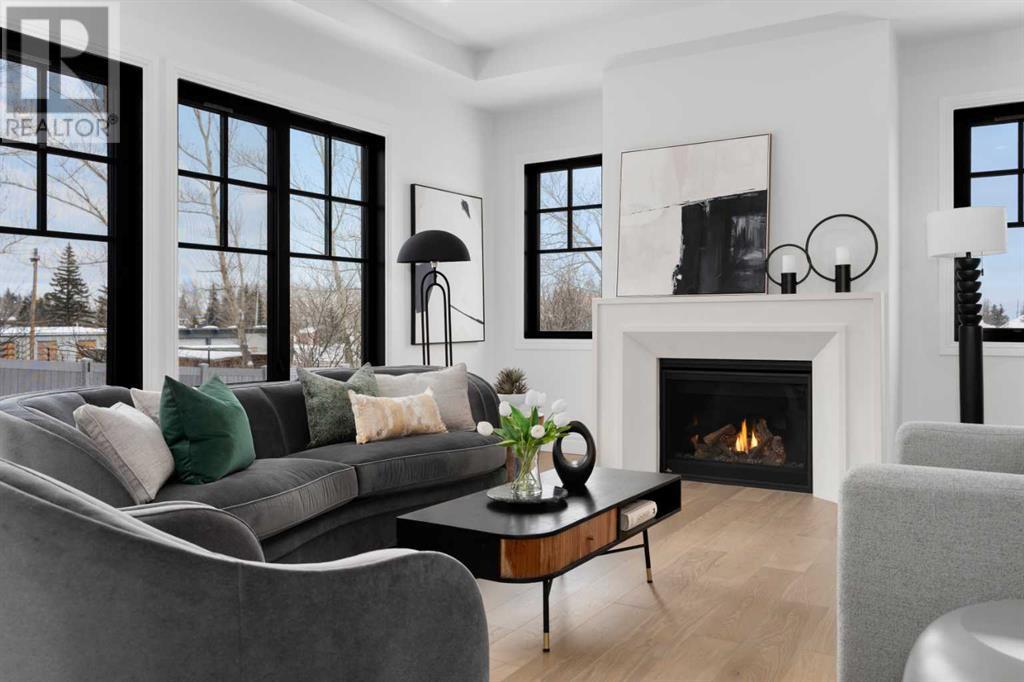 Property at 298 Bessborough Drive image 5