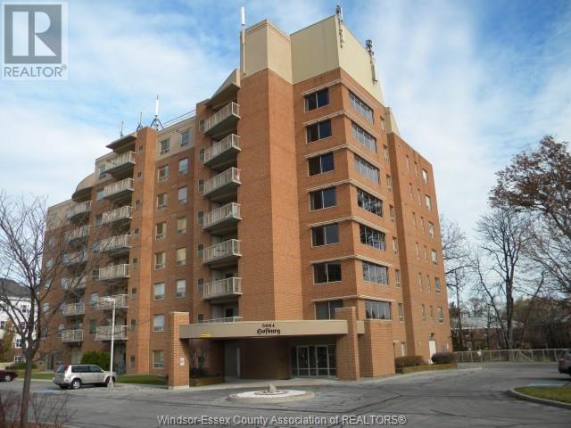 Property at 5064 WYANDOTTE STREET East Unit# 504 image 3