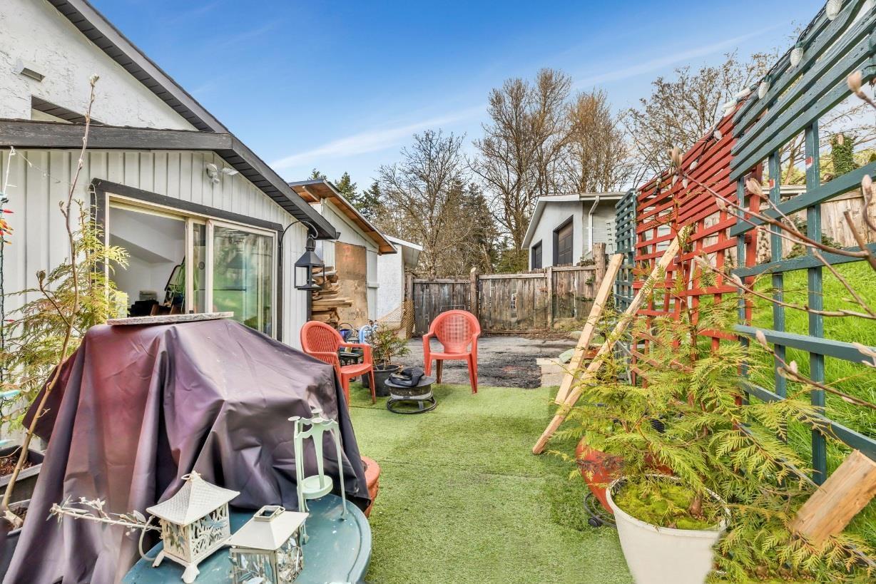 31392 Windsor Court, Abbotsford, British Columbia  V2T 6L8 - Photo 22 - R2991526
