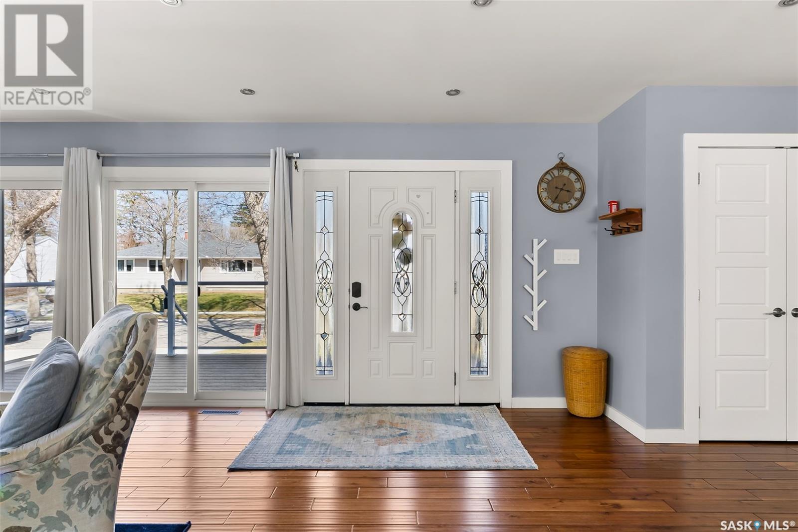 Property at 26 Haultain CRESCENT image 3
