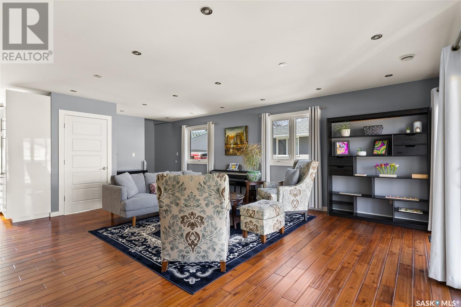 Property at 26 Haultain CRESCENT image 5
