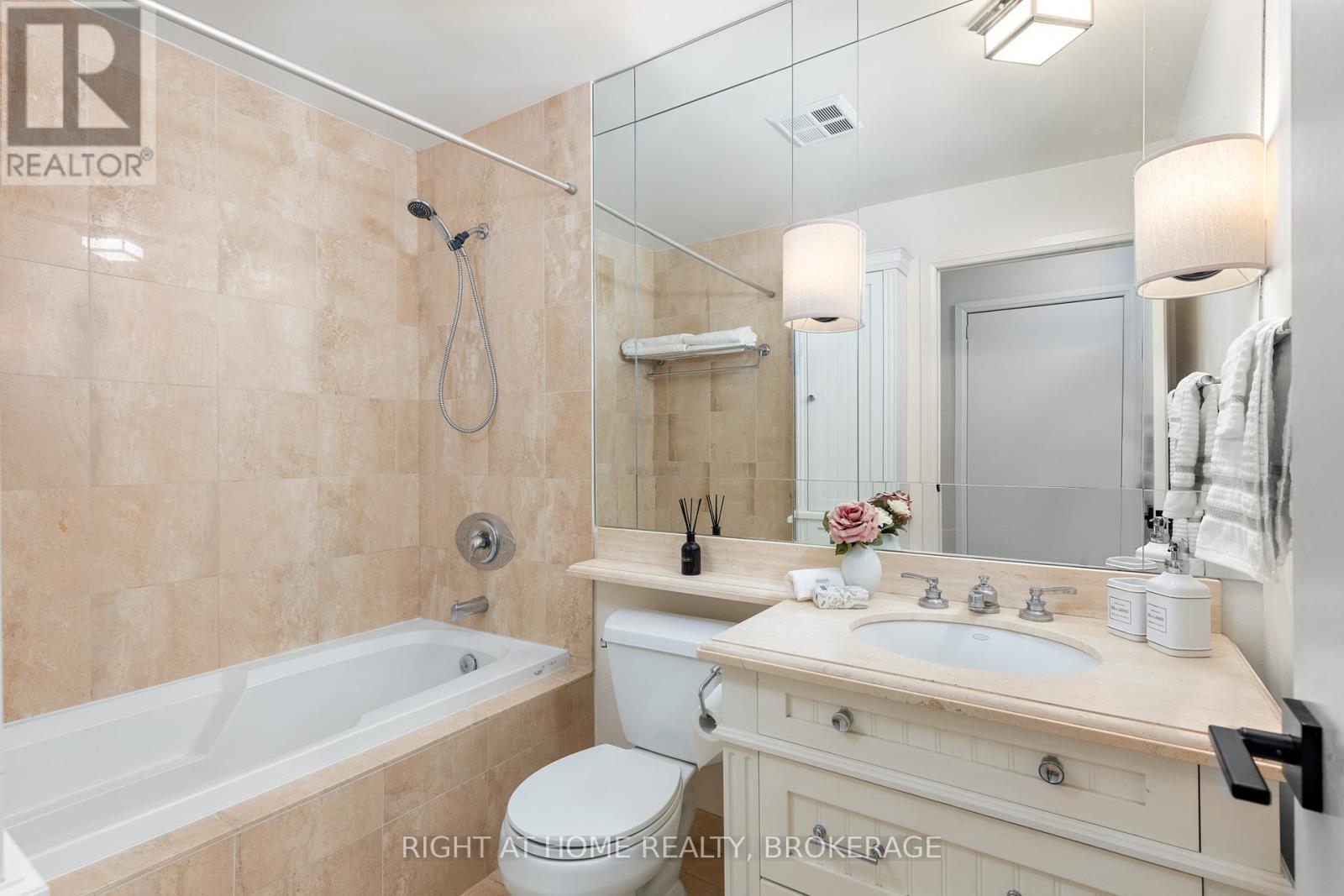 703 - 18 Beverley Street, Toronto, Ontario  M5T 3L2 - Photo 16 - C12101539