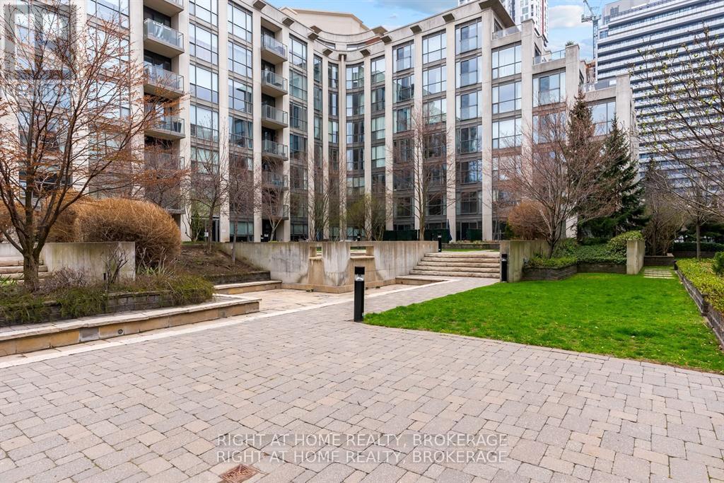 703 - 18 Beverley Street, Toronto, Ontario  M5T 3L2 - Photo 29 - C12101539
