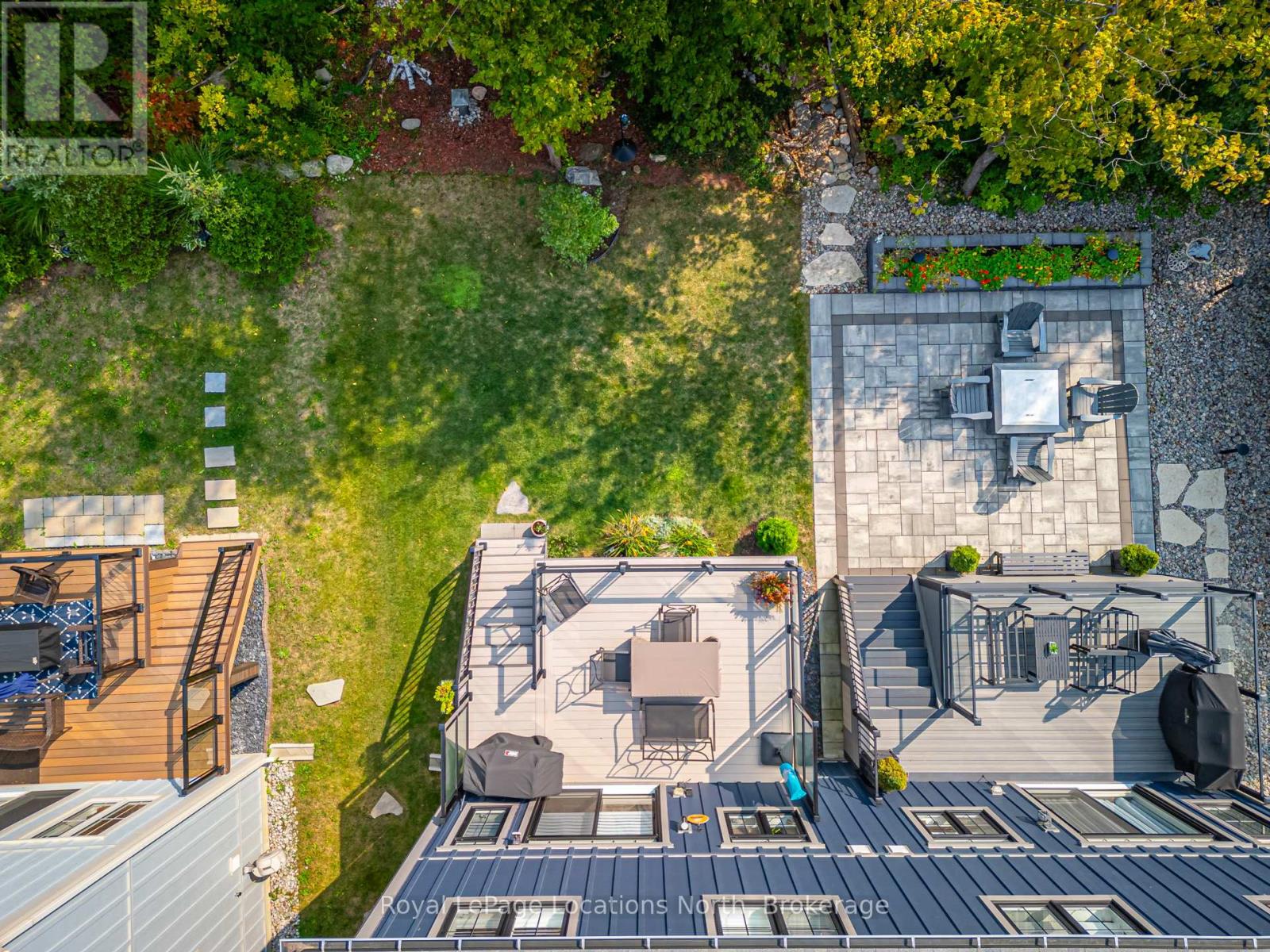 238 Courtland Street, Blue Mountains, Ontario  L9Y 4E2 - Photo 37 - X12101460