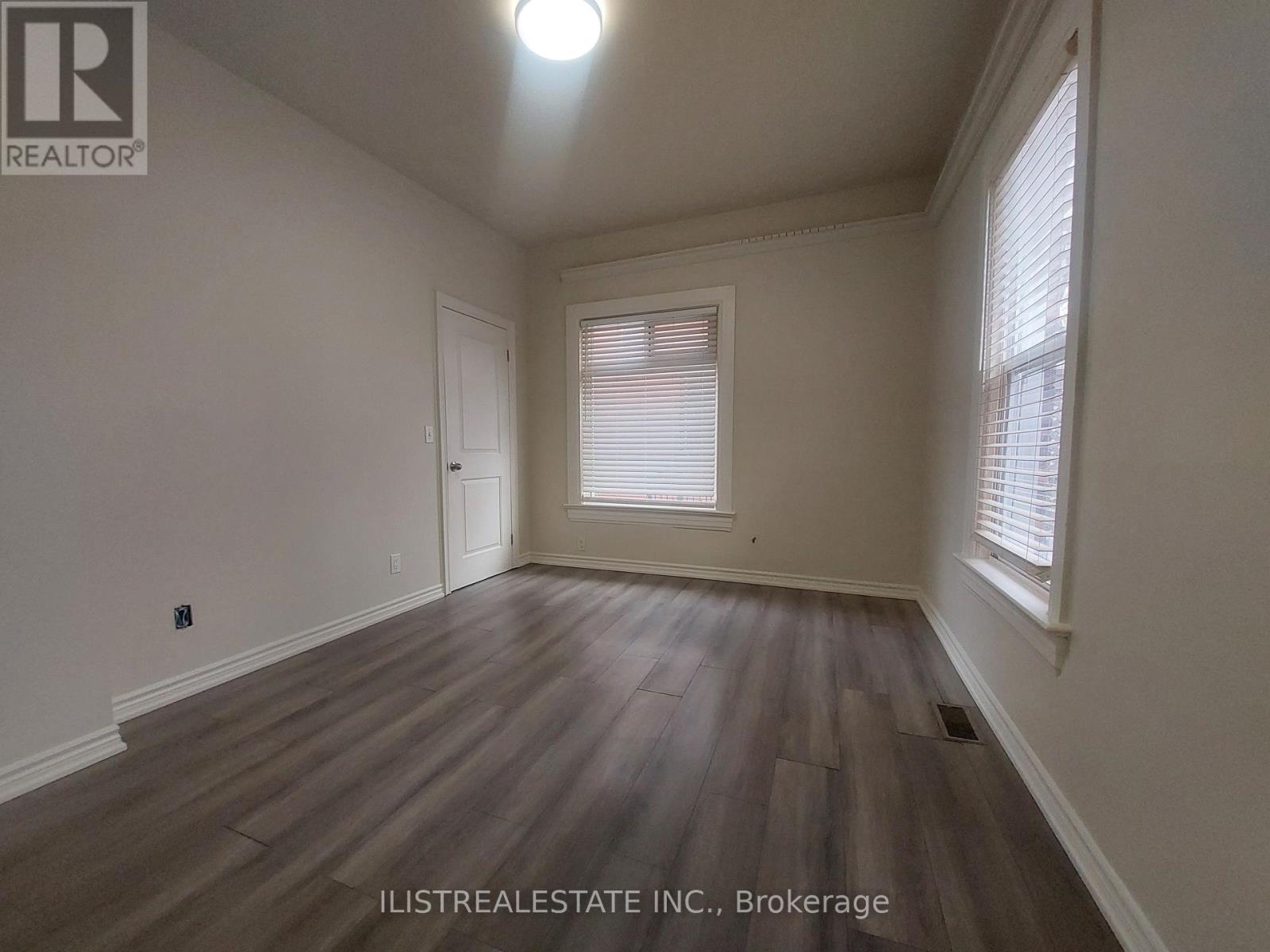 222 Athol Street E, Oshawa, Ontario  L1H 1K3 - Photo 8 - E12101476