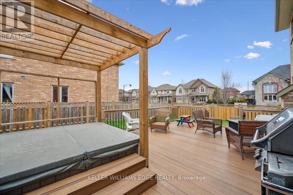 28 Greti Drive, Hamilton, Ontario  L9B 0C9 - Photo 42 - X12101442