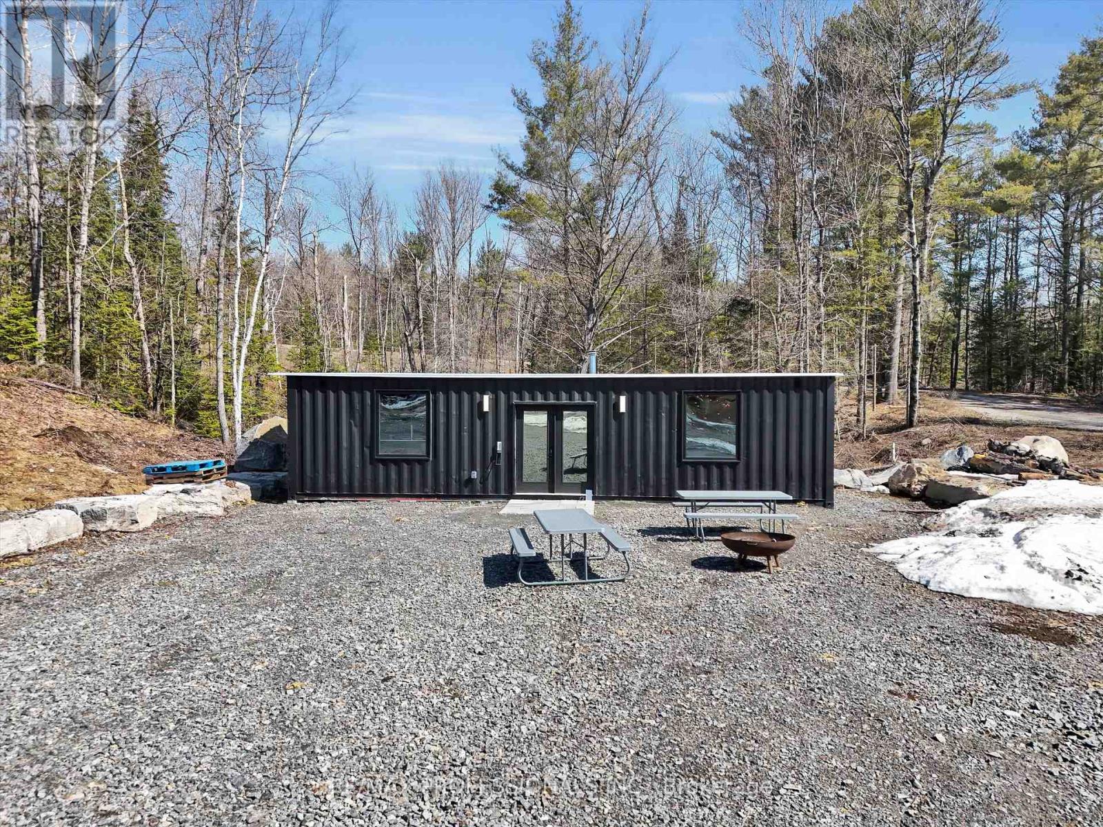 2320 Highway 117, Lake Of Bays, Ontario  P0B 1A0 - Photo 45 - X12101550