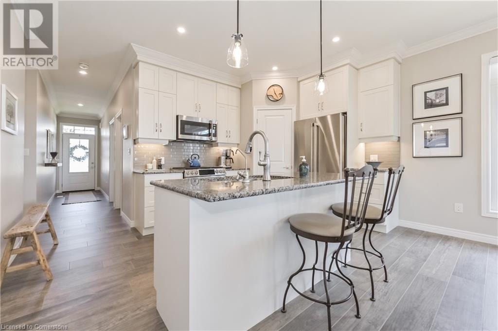 Property at 51 MURRAY Drive image 4