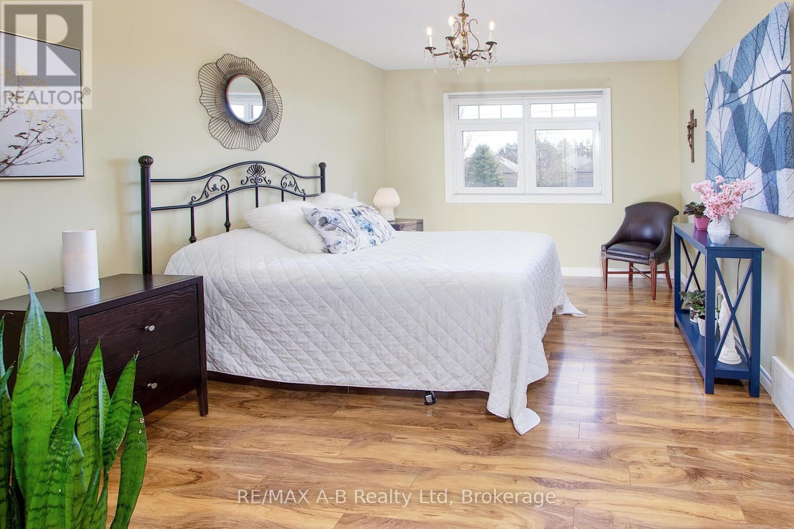 43 Abraham Drive, Stratford, Ontario  N5A 8A9 - Photo 18 - X12101623