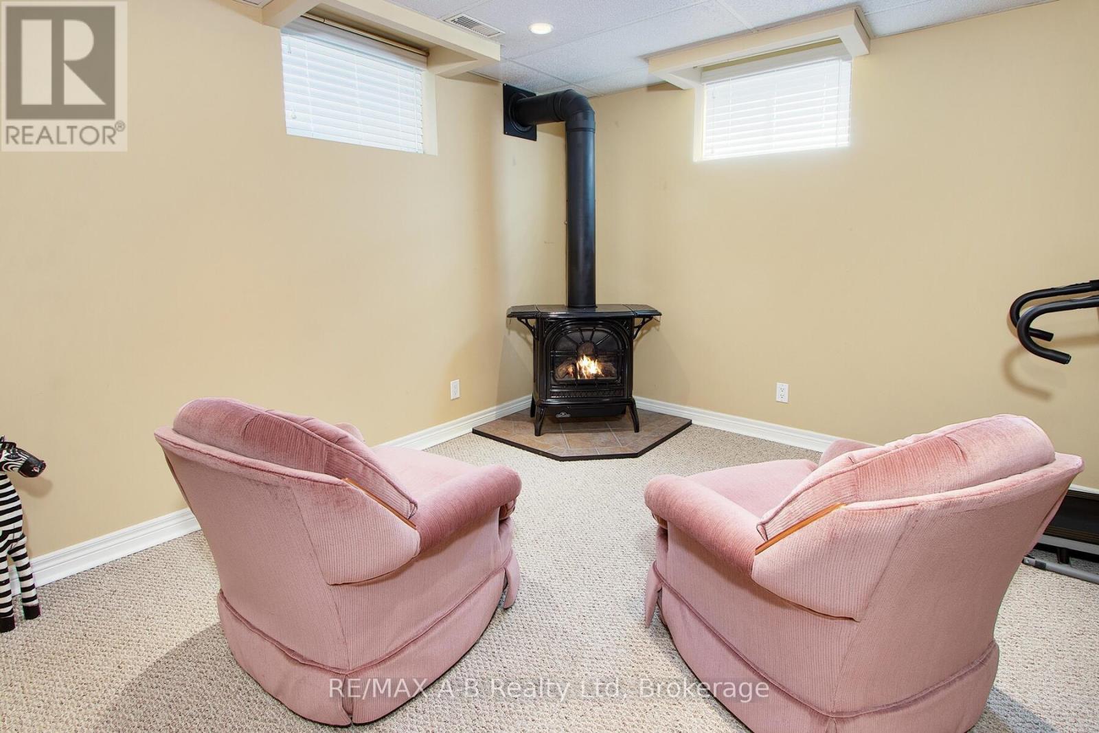 43 Abraham Drive, Stratford, Ontario  N5A 8A9 - Photo 24 - X12101623