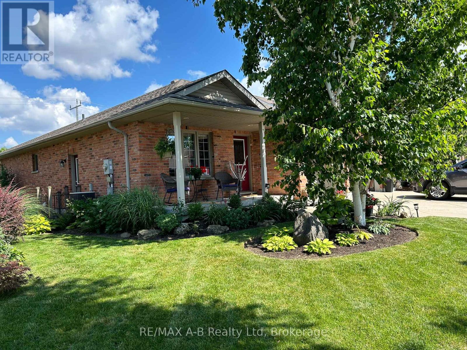 43 Abraham Drive, Stratford, Ontario  N5A 8A9 - Photo 42 - X12101623