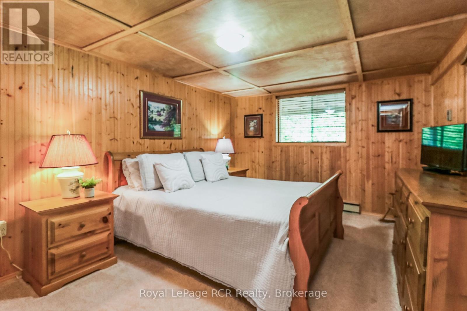 112 Cameron Street, Blue Mountains, Ontario  N0H 2P0 - Photo 24 - X12101669