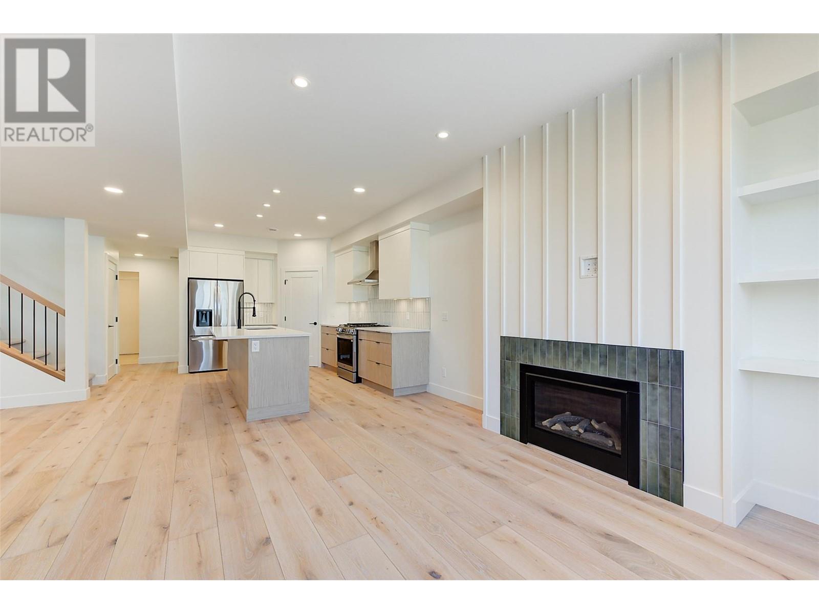 Property at 857 Kinnear Court image 3