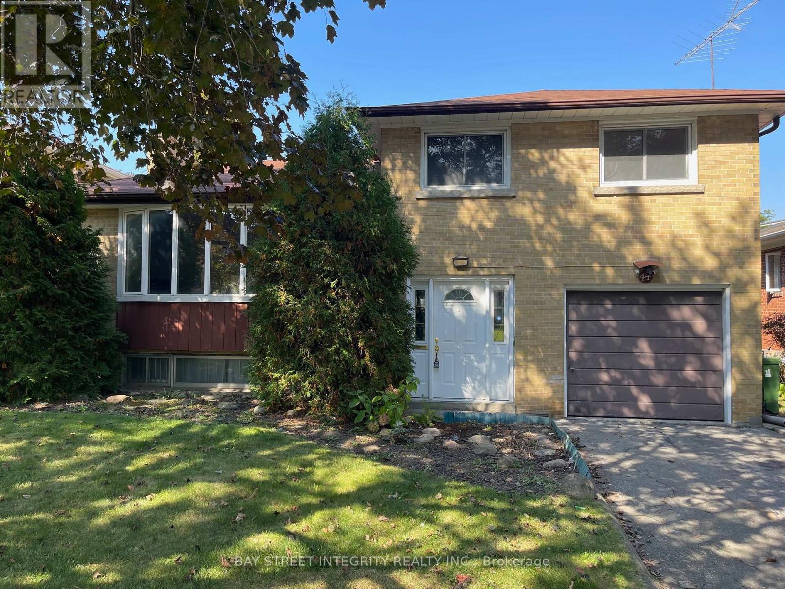 Property at 44 BOWERBANK DRIVE image 1