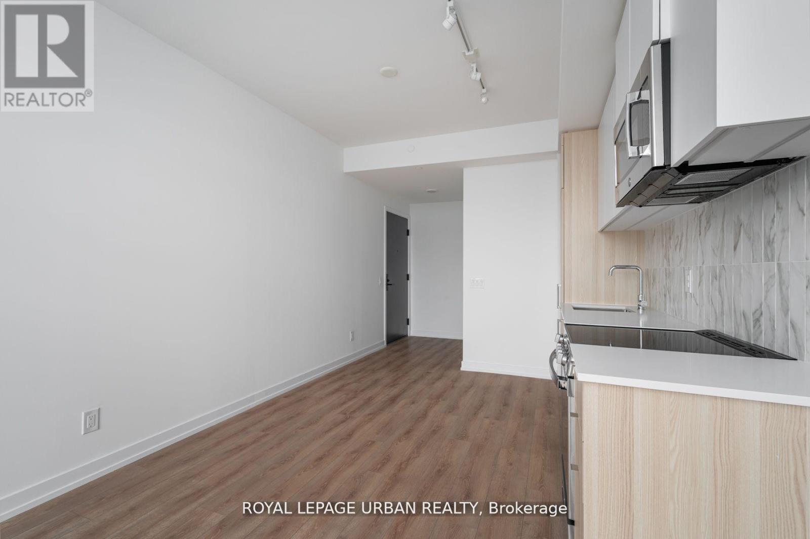 613 - 500 Dupont Street, Toronto, Ontario  M6G 1Y7 - Photo 4 - C12101726